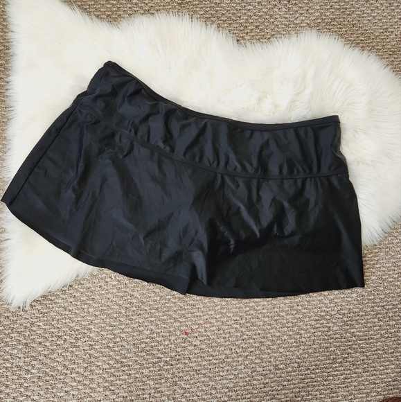 Penningtons Swim Skirt Bikini Bottoms Black Brief Swimsuit Plus Size 6X - Picture 3 of 9